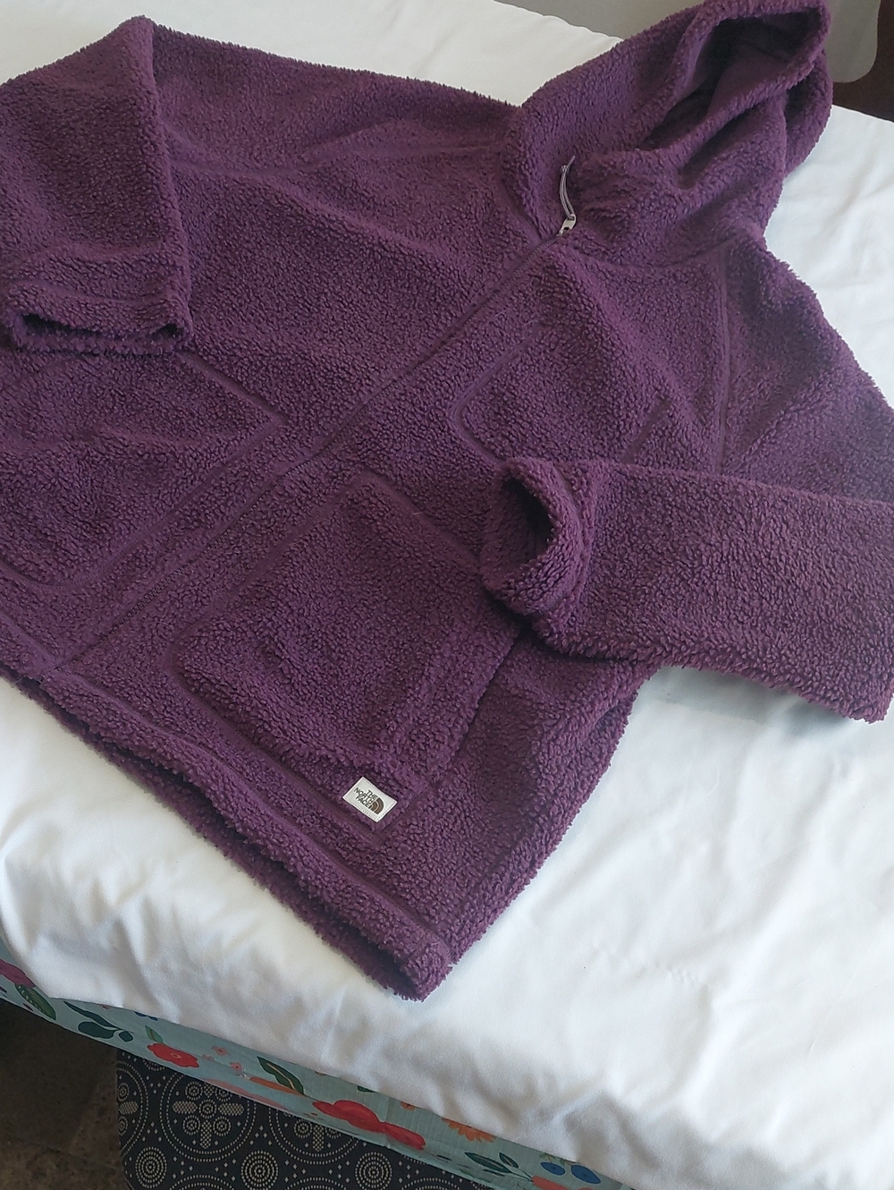 The North Face Ridge  Women's Deep Wine Sherpa Zip Hoodie.like New Size XL